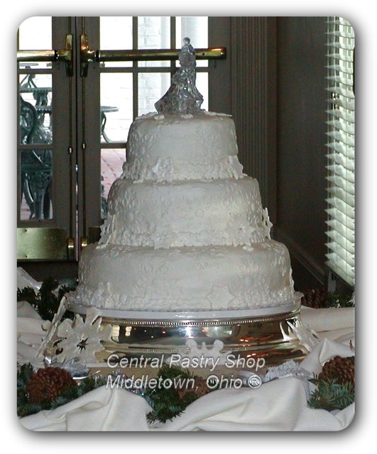 Winter wedding cake