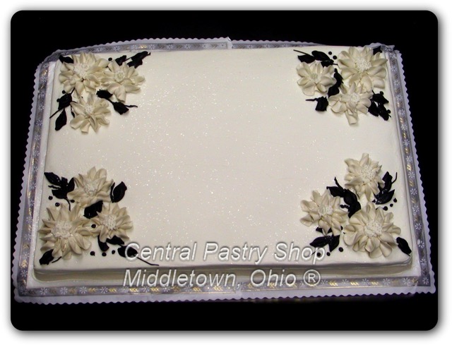 Floral frame cake